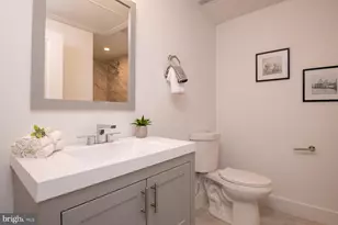 818 Bladensburg Rd NE, Washington, DC 20002 - Photo 7