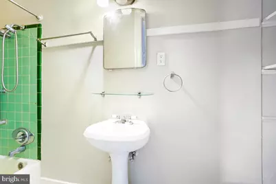 2256 Cathedral Avenue NW, Washington, DC 20008 - Photo 11