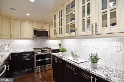 602 H Street SW, Washington, DC 20024 - Photo 17