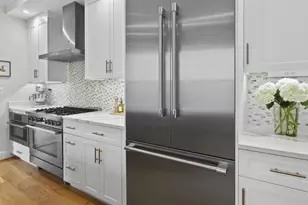 910 8th St NE, Washington, DC 20002 - Photo 11