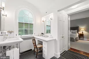 1671 31st St NW, Washington, DC 20007 - Photo 13