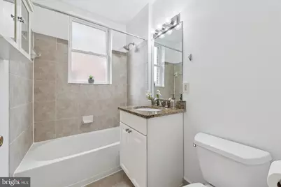 1438 Columbia Road NW #305, Washington, DC 20009 - Photo 17