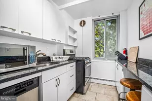 4200 Cathedral Ave NW, Washington, DC 20016 - Photo 11