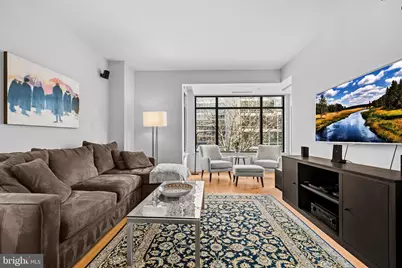 2425 L Street NW #537, Washington, DC 20037 - Photo 5