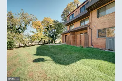 3459 Summit Court NE #3459, Washington, DC 20018 - Photo 3