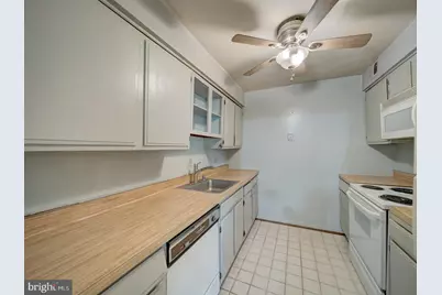 3459 Summit Court NE #3459, Washington, DC 20018 - Photo 23