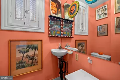 2516 Cliffbourne Place NW, Washington, DC 20009 - Photo 15