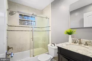 1790 Verbena St NW, Washington, DC 20012 - Photo 19