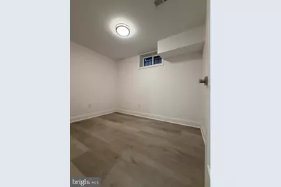 726 Roxboro Place NW, Washington, DC 20011 - Photo 17