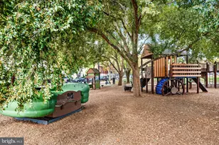 2500 Q St NW, Washington, DC 20007 - Photo 29