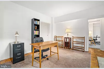 2500 Q Street NW #449, Washington, DC 20007 - Photo 9