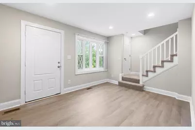 521 Foxhall Place SE, Washington, DC 20032 - Photo 3