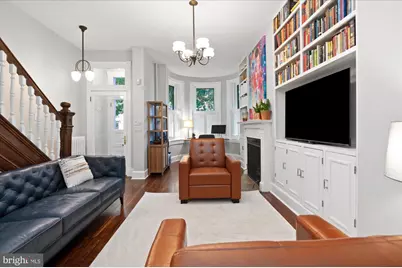 10 8th Street SE, Washington, DC 20003 - Photo 7