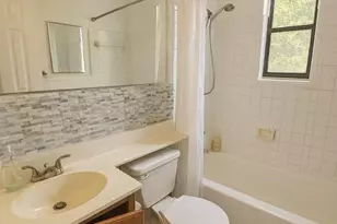 4725 1st St SW, Washington, DC 20032 - Photo 5