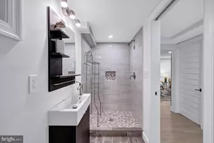 5520 North Capitol St NW, Washington, DC 20011 - Photo 37