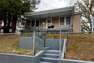 5109 Bass Pl SE, Washington, DC 20019 - Photo 3