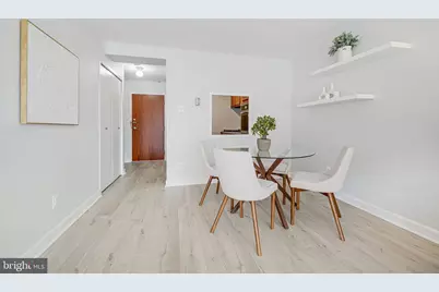 730 24th Street NW #612, Washington, DC 20037 - Photo 15