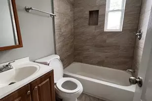 4612 Hillside Rd SE, Washington, DC 20019 - Photo 3