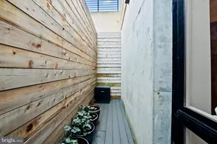 1016 17th Pl NE, Washington, DC 20002 - Photo 15