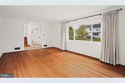 5747 27th Street NW, Washington, DC 20015 - Photo 7