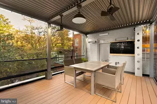 2137 R St NW, Washington, DC 20008 - Photo 23