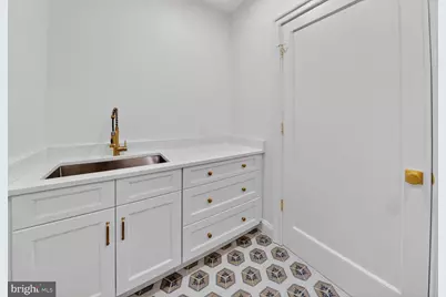 2733 Chesapeake Street NW, Washington, DC 20008 - Photo 49