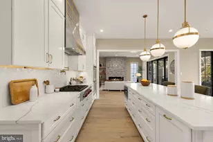 2733 Chesapeake St NW, Washington, DC 20008 - Photo 19