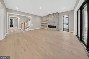 2733 Chesapeake St NW, Washington, DC 20008 - Photo 15