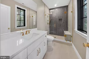 2733 Chesapeake St NW, Washington, DC 20008 - Photo 43