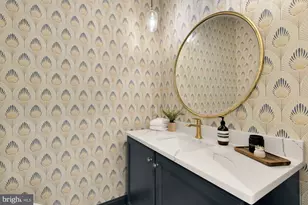 2733 Chesapeake St NW, Washington, DC 20008 - Photo 11