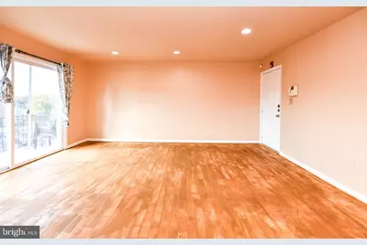 5005 D Street SE #302, Washington, DC 20019 - Photo 9