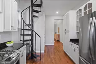 1327 Harvard St NW, Washington, DC 20009 - Photo 17