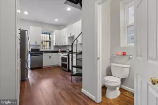 1327 Harvard St NW, Washington, DC 20009 - Photo 13