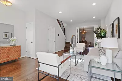 1327 Harvard Street NW, Washington, DC 20009 - Photo 9