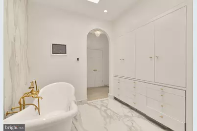 3249 P Street NW, Washington, DC 20007 - Photo 27