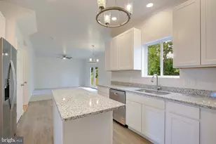 816 Barnaby St SE, Washington, DC 20032 - Photo 9