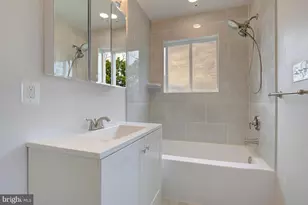 816 Barnaby St SE, Washington, DC 20032 - Photo 3