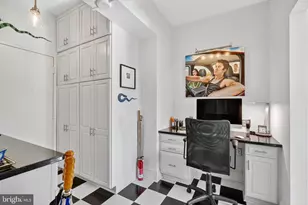 4000 Cathedral Ave NW, Washington, DC 20016 - Photo 9