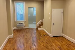 940 24th St NW, Washington, DC 20037 - Photo 3