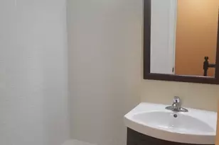 940 24th St NW, Washington, DC 20037 - Photo 7