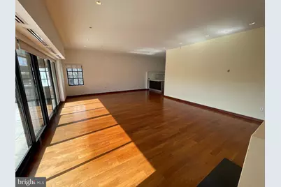 3336 Cadys Alley NW #201, Washington, DC 20007 - Photo 3