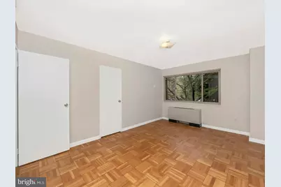 3900 Tunlaw Road NW #104, Washington, DC 20007 - Photo 15