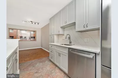 3900 Tunlaw Road NW #104, Washington, DC 20007 - Photo 13