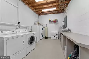 4628 Charleston Terrace NW, Washington, DC 20007 - Photo 37