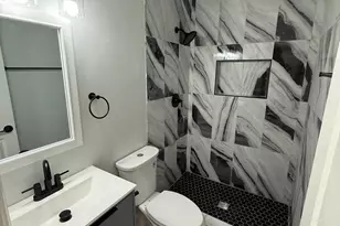 773 Wheeler Hill Dr SE, Washington, DC 20032 - Photo 9