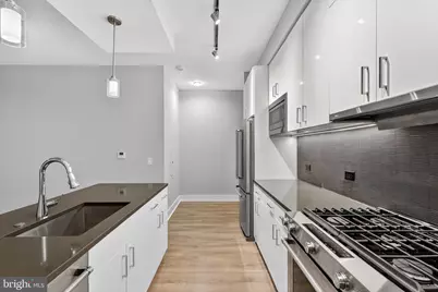 88 V Street SW #509, Washington, DC 20024 - Photo 7