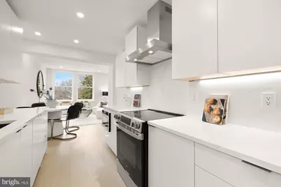 2116 Kalorama Road NW #205, Washington, DC 20008 - Photo 9