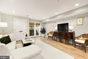 1354 Kenyon St NW, Washington, DC 20010 - Photo 9