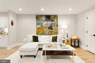 1354 Kenyon St NW, Washington, DC 20010 - Photo 7