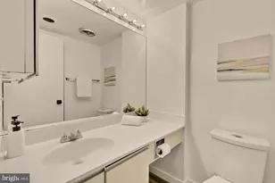 1245 13th St NW, Washington, DC 20005 - Photo 15